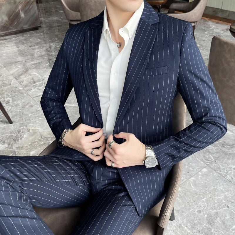 GENTLEMAN™ — Premium Pinstripe Suit
