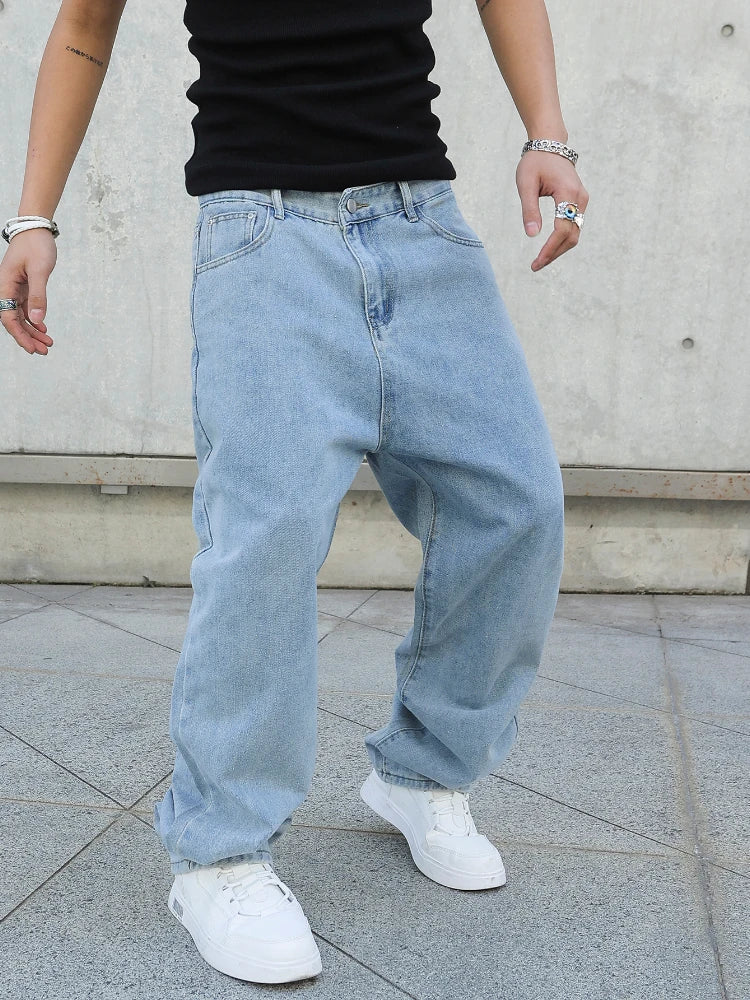 RELAXED WIDE—LEG JEANS