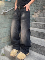 VINTAGE Y2K— BAGGY JEANS