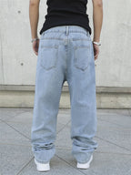 RELAXED WIDE—LEG JEANS