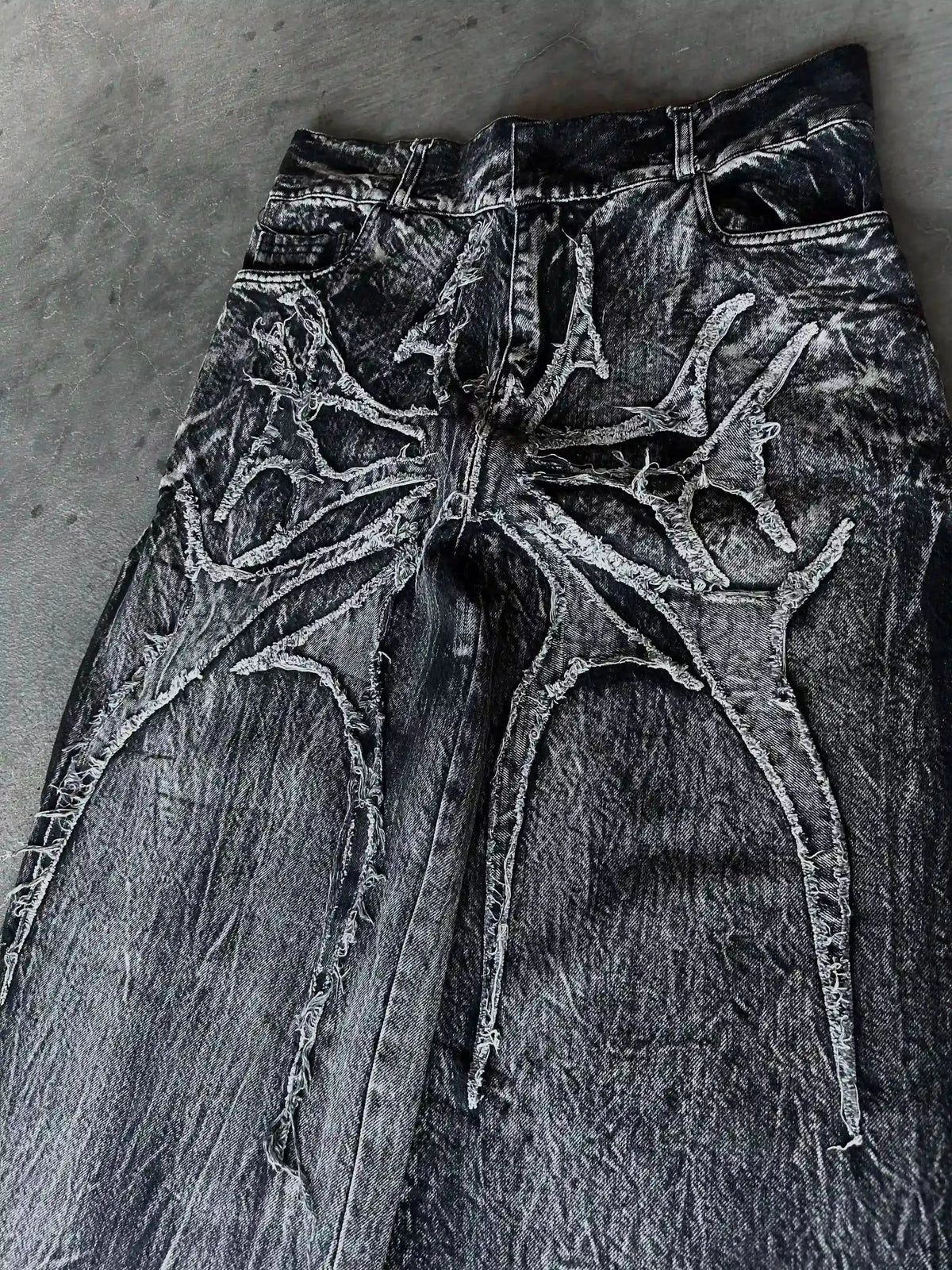 VENOM THREAD DENIM
